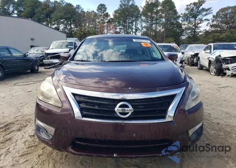 2014 Nissan Altima 2.5 z USA, uszkodzony, nr VIN 1N4AL3AP2EC278967